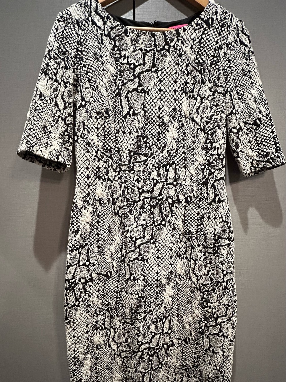 Betsy Johnson Classy Professional Boat Neck MIDI Dress Size 8
